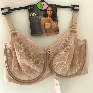 Bra strapless, multi-way Size 34F
